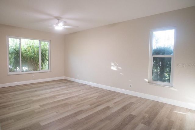 1350 GLENGARRY DRIVE, Palm Harbor, FL 34684