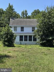 404 MAIN ST, Newport, NJ 08345