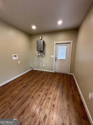 1904 Highway 341 S, Barnesville, GA 30204