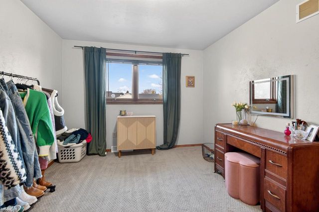 253 DESPLAINE ROAD, De Pere, WI 54115