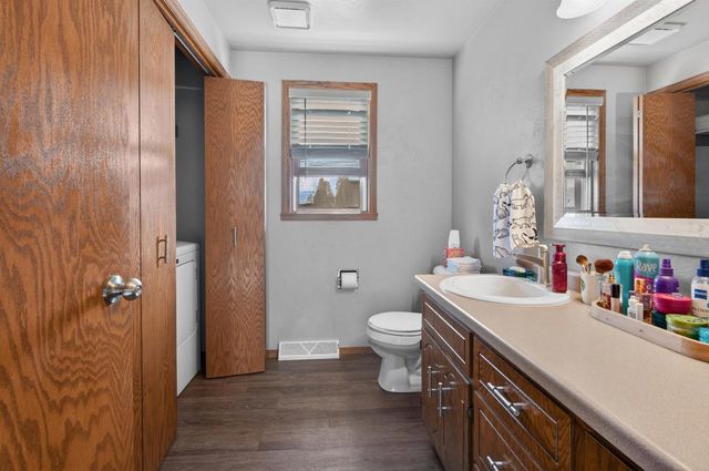 253 DESPLAINE ROAD, De Pere, WI 54115