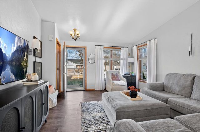 253 DESPLAINE ROAD, De Pere, WI 54115