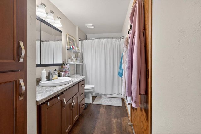 253 DESPLAINE ROAD, De Pere, WI 54115