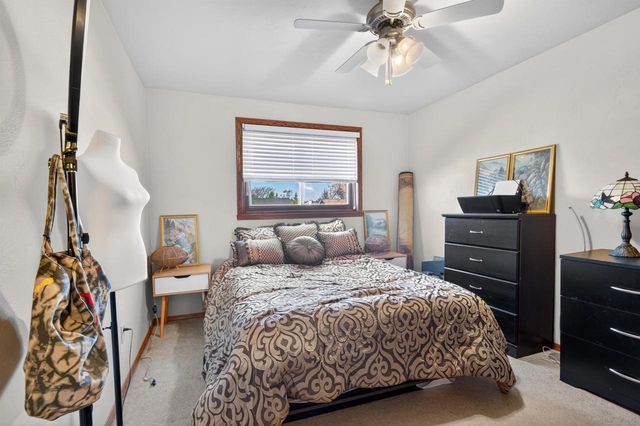 253 DESPLAINE ROAD, De Pere, WI 54115