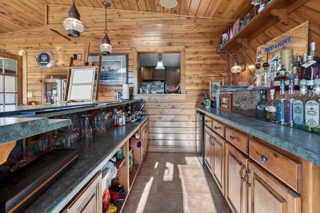 253 DESPLAINE ROAD, De Pere, WI 54115