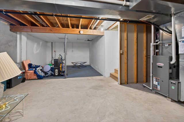 253 DESPLAINE ROAD, De Pere, WI 54115