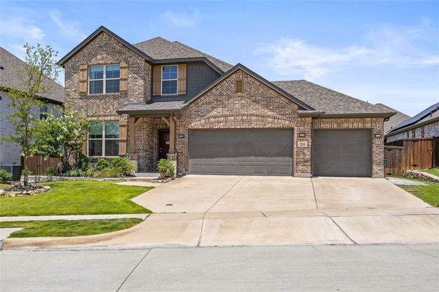 210 Highedge Drive, Fate, TX 75087