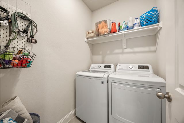 210 Highedge Drive, Fate, TX 75087