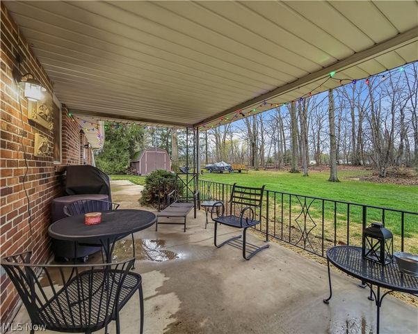 2943 Forest Avenue, Niles, OH 44446