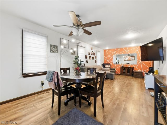 2943 Forest Avenue, Niles, OH 44446