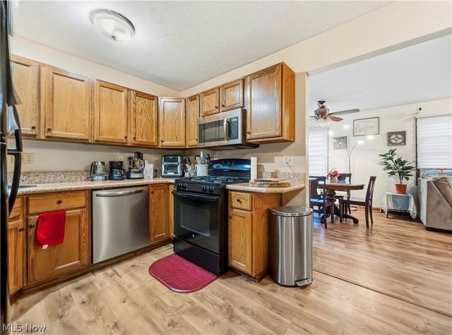 2943 Forest Avenue, Niles, OH 44446