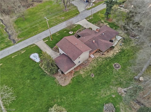 2943 Forest Avenue, Niles, OH 44446