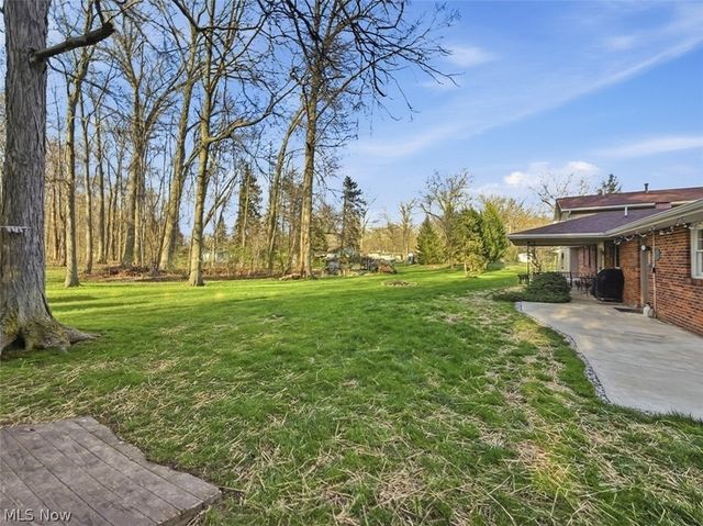 2943 Forest Avenue, Niles, OH 44446