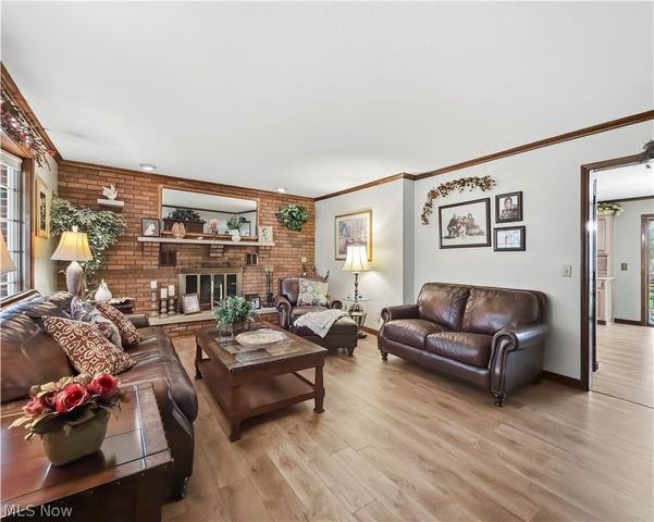 2943 Forest Avenue, Niles, OH 44446
