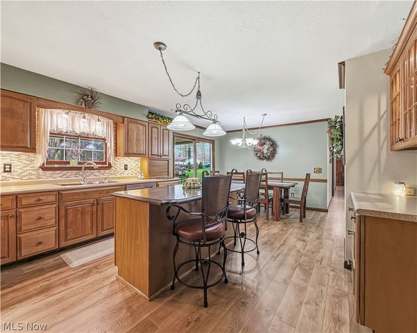 2943 Forest Avenue, Niles, OH 44446