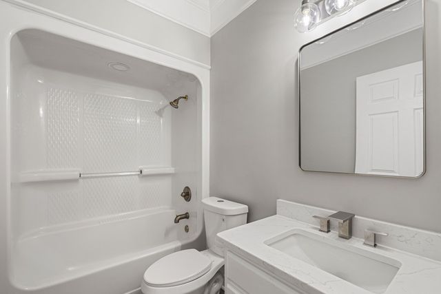 2901 Creekstone Lane, Phenix City, AL 36867