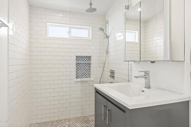 1040 Dover Lane, Ventura, CA 93001