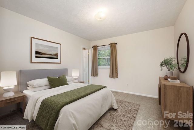 107 MAYWOOD Road, Hendersonville, NC 28792