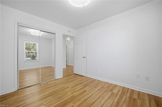 5520 Glen View DR, Virginia Beach, VA 23464