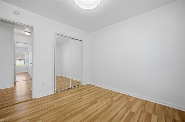 5520 Glen View DR, Virginia Beach, VA 23464