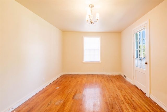 1030 Dwillard Drive, Kalamazoo, MI 49048