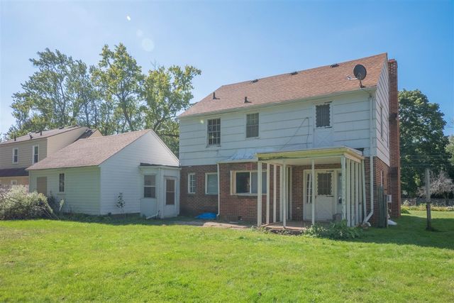 1030 Dwillard Drive, Kalamazoo, MI 49048