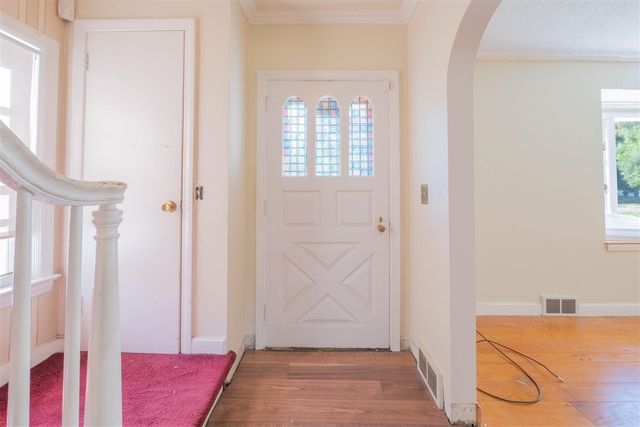 1030 Dwillard Drive, Kalamazoo, MI 49048