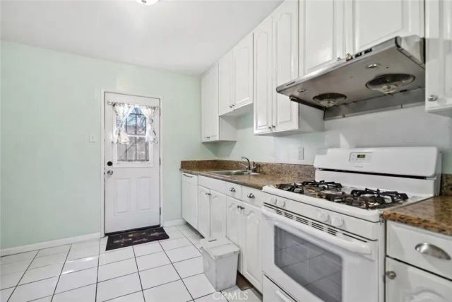 902 Ballista Avenue, La Puente, CA 91744