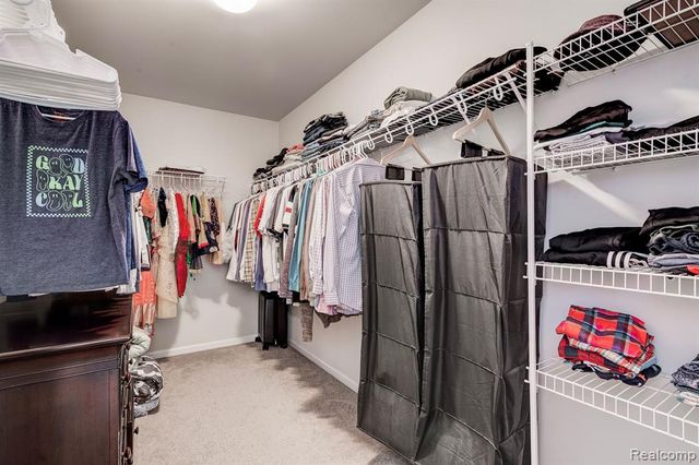 29816 Autumn Gold Drive, New Hudson, MI 48165