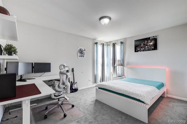 29816 Autumn Gold Drive, New Hudson, MI 48165