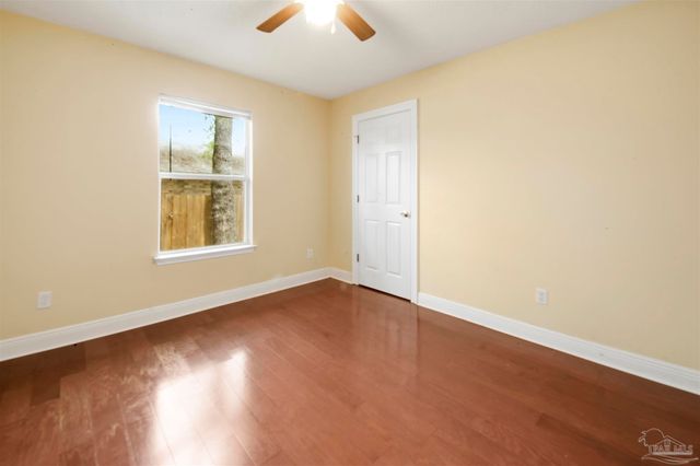 2726 Blackwood Dr, Cantonment, FL 32533