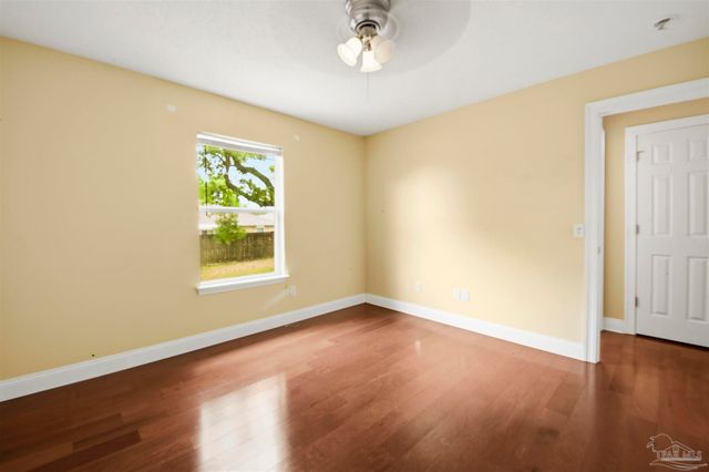 2726 Blackwood Dr, Cantonment, FL 32533