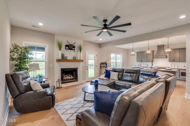 812 Dolen Place, Kingsport, TN 37663