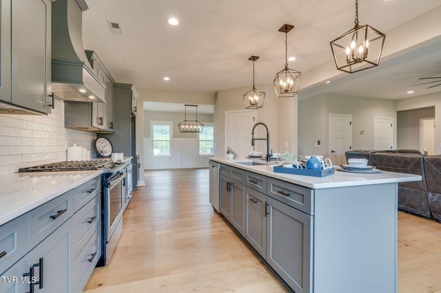 812 Dolen Place, Kingsport, TN 37663