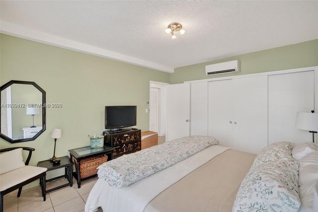 425 Bayshore Dr d-3, Fort Lauderdale, FL 33304