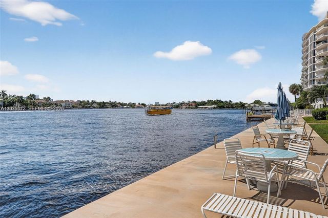 425 Bayshore Dr d-3, Fort Lauderdale, FL 33304