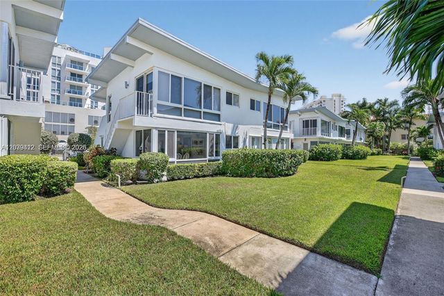 425 Bayshore Dr d-3, Fort Lauderdale, FL 33304