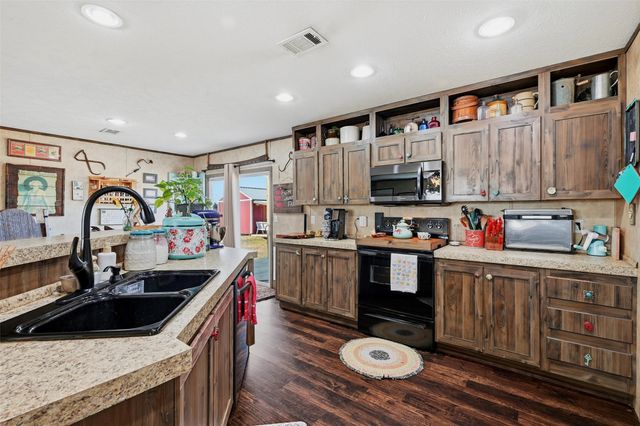 1949 Greer Road, Sadler, TX 76264