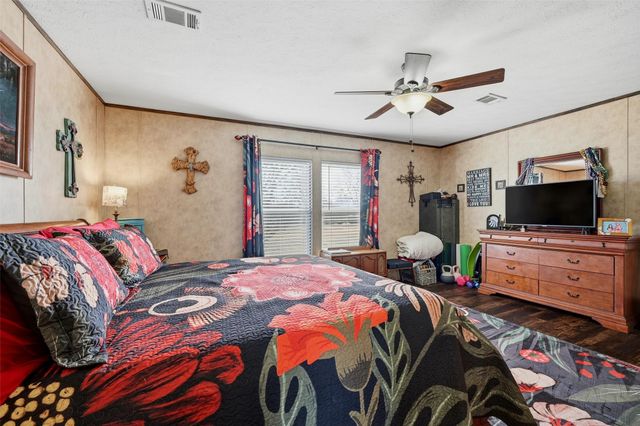 1949 Greer Road, Sadler, TX 76264