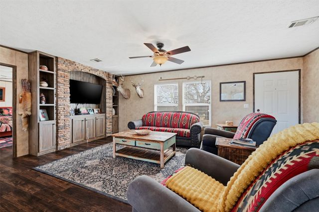 1949 Greer Road, Sadler, TX 76264