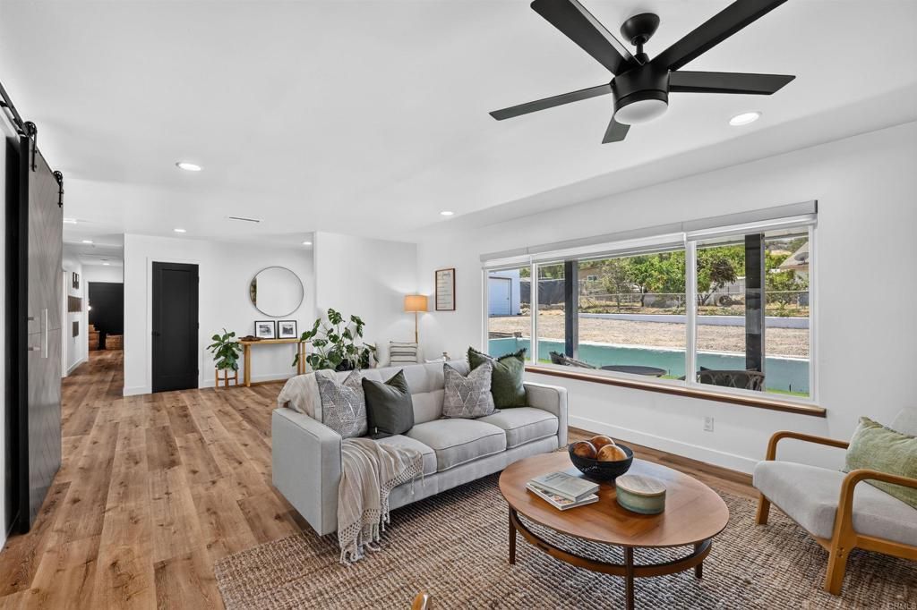 Image 8 of property listing at 3227 Oleander Avenue, San Marcos, CA 92078