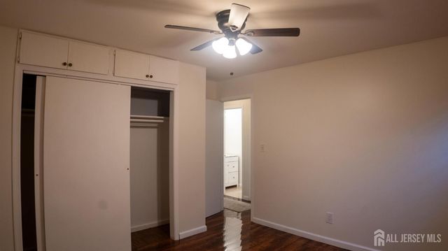 55 W Iselin Parkway, Iselin, NJ 08830