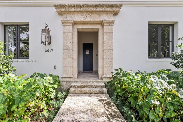 2617 Anderson Rd, Coral Gables, FL 33134