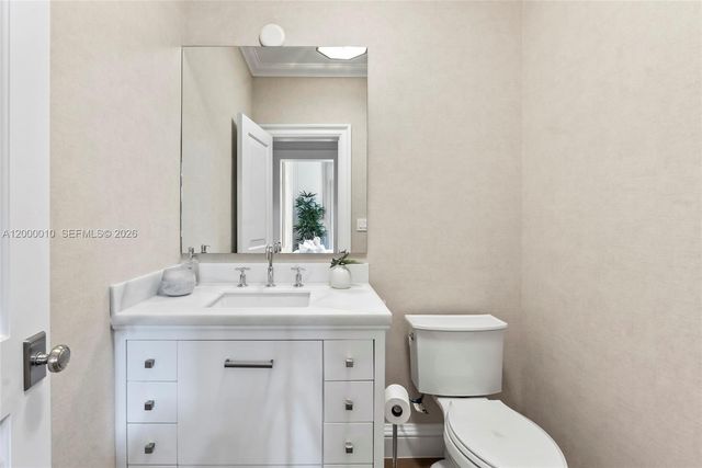 2617 Anderson Rd, Coral Gables, FL 33134