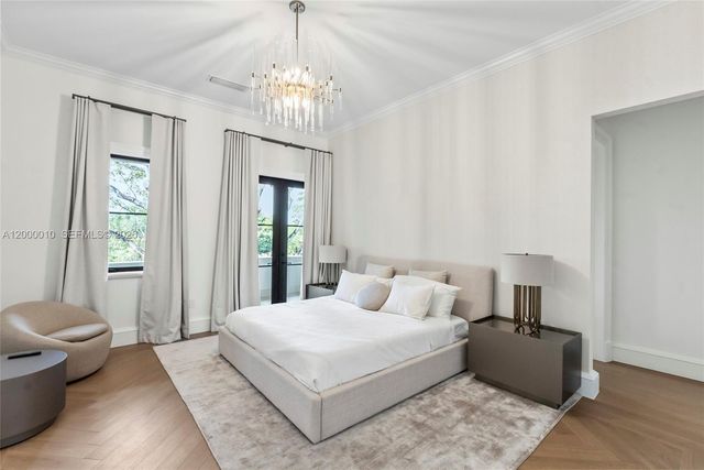 2617 Anderson Rd, Coral Gables, FL 33134