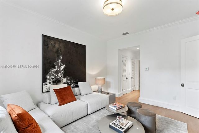 2617 Anderson Rd, Coral Gables, FL 33134