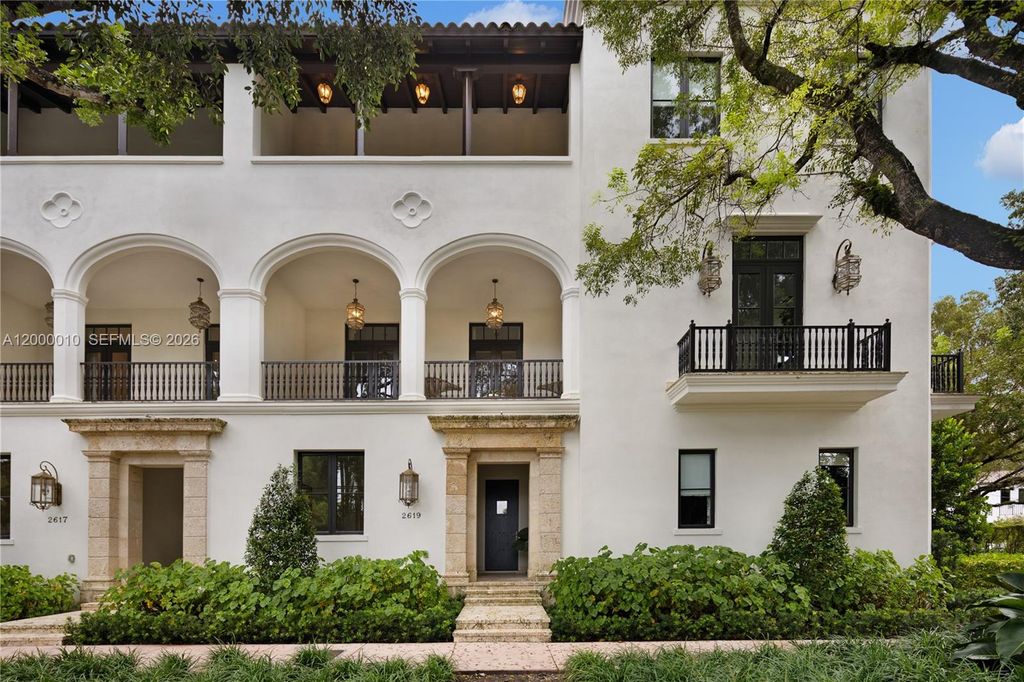 2617 Anderson Rd, Coral Gables, FL 33134