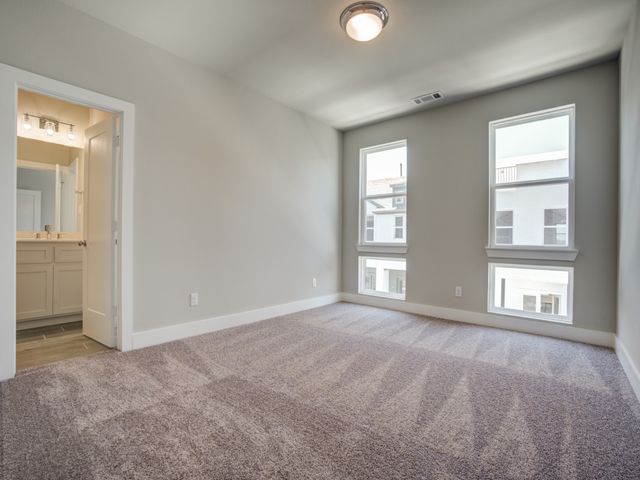2619 Carmelita Street, Dallas, TX 75212
