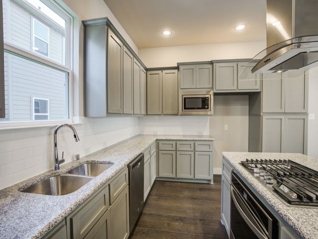 2619 Carmelita Street, Dallas, TX 75212