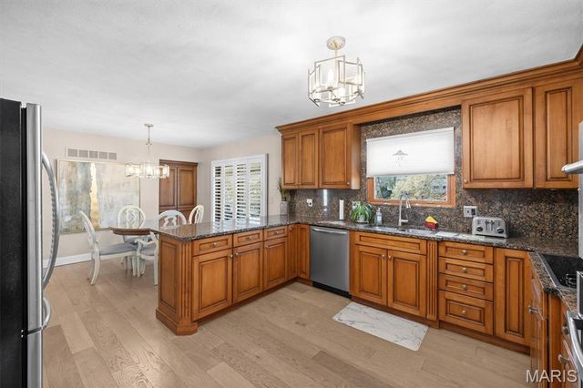 26 Ravenwood Circle, O'fallon, IL 62269